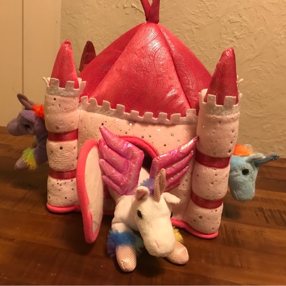Plush Unicorn Portable Play Set - Picture 10 of 16